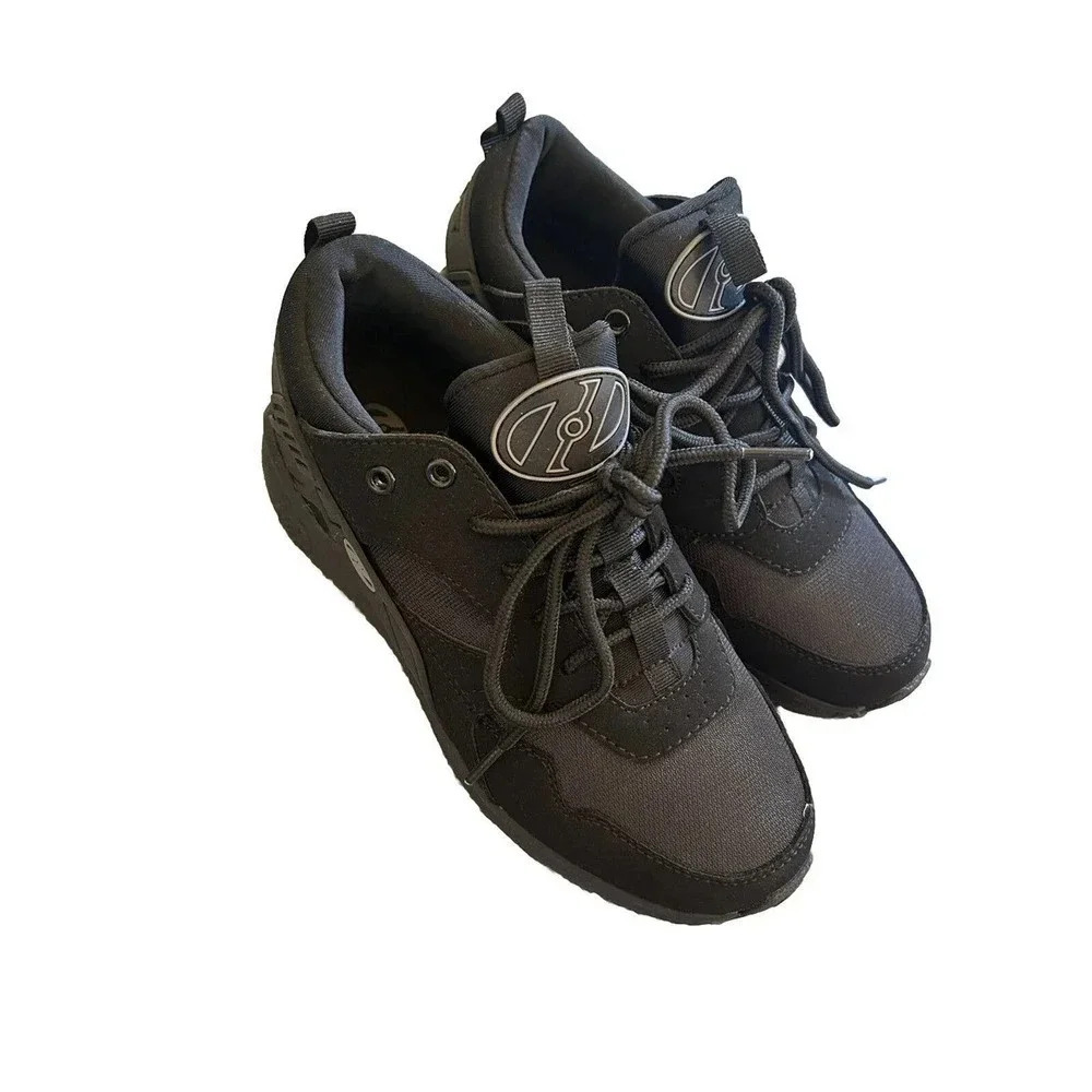 Boy's Black Heelys Force Skate Shoe Size Youth 5 NWOB